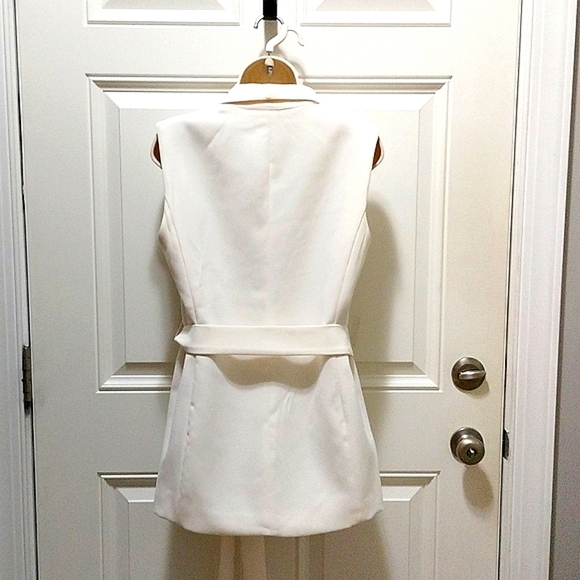 T Tahari Cream Sleeveless Blazer Top Size 8 - Picture 3 of 5